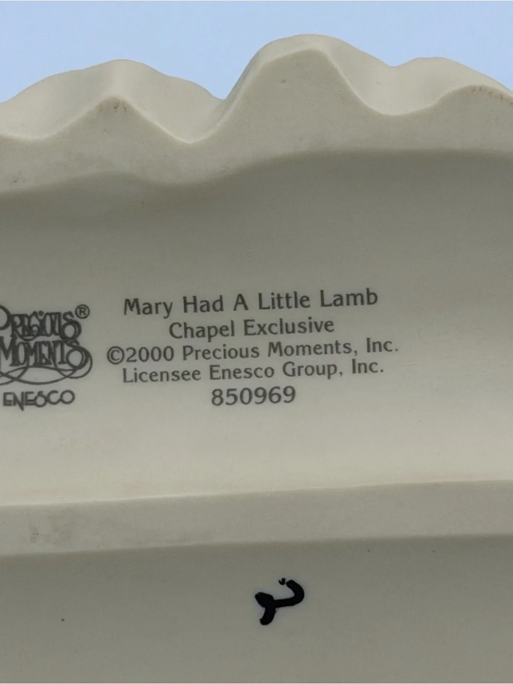 Precious Moments 2000 “Mary Had A Little Lamb”  Figure